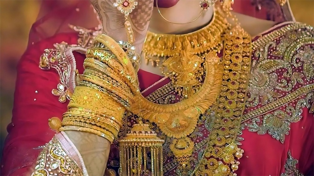 ক্রেতাদের জন্য সুখবর, কমেছে স্বর্ণের দাম