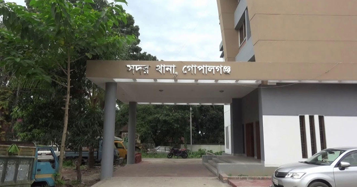 গোপালগঞ্জে পুলিশের ওপর হামলা: গ্রেপ্তার বেড়ে ২৫