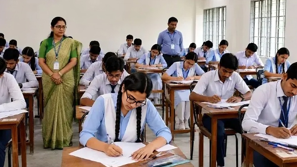এইচএসসির ৫ বিষয়ের পরীক্ষা আজ, দুপুরে শিক্ষা মন্ত্রণালয় অভিমুখে লংমার্চ