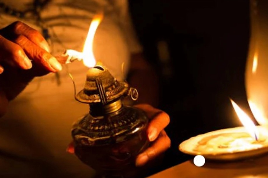 গ্যাস সরবরাহে ফের সংকট, বাড়ছে লোডশেডিং; তীব্র গরমে দুর্ভোগ