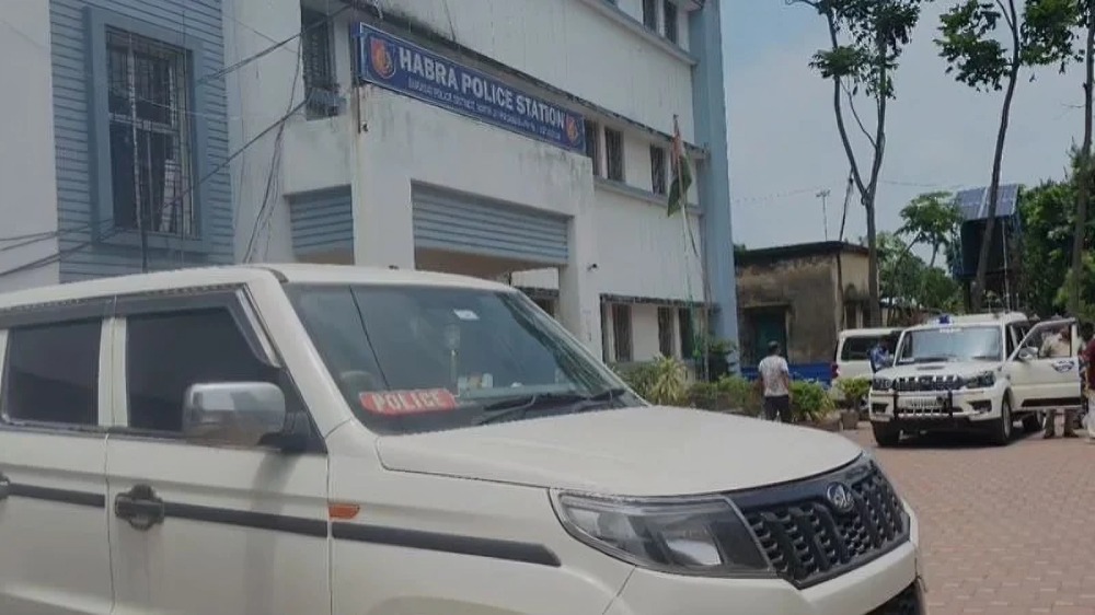 ভারত-বাংলাদেশ সীমান্তের কাছে সন্দেহভাজন পাকিস্তানি নাগরিক গ্রেপ্তার