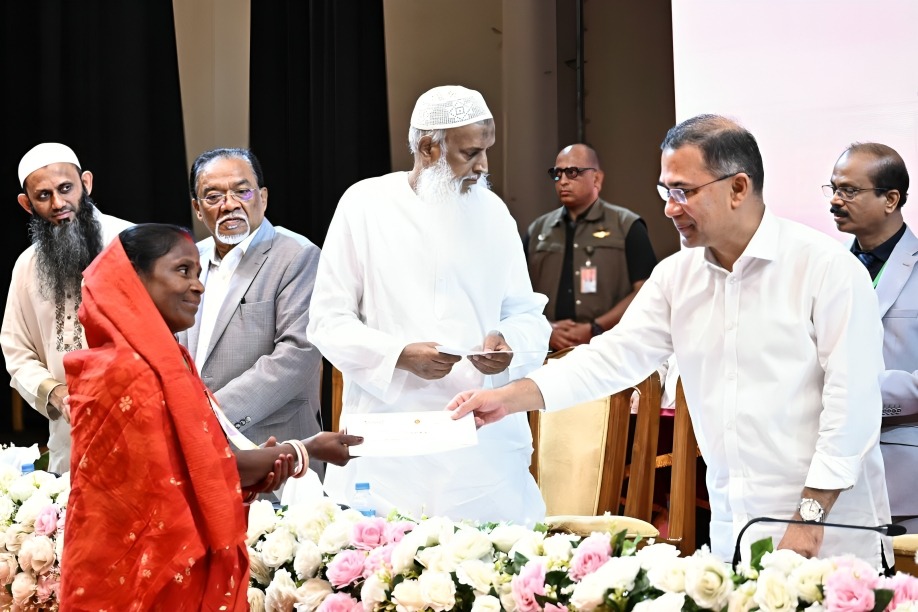 ‘ধর্ম-বর্ণ নির্বিশেষে সব নাগরিকের অধিকার সমান’: প্রধানমন্ত্রী তারেক রহমান