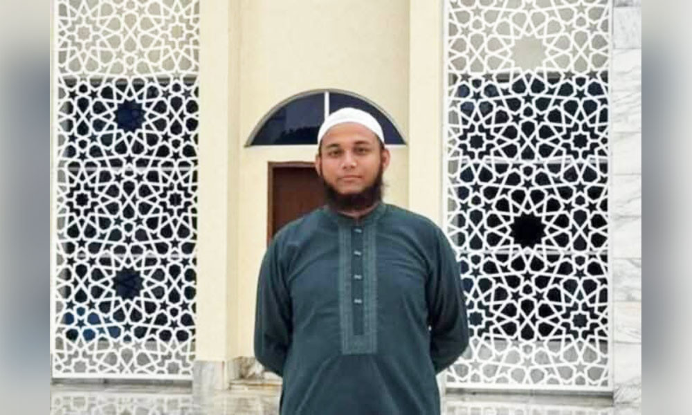 চাচার হামলায় জামায়াত নেতার মৃত্যু হয়েছে।