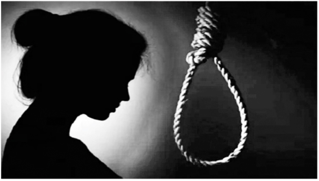 প্রেমের সম্পর্ককে কেন্দ্র করে বকা খেয়ে স্কুলে গিয়ে শিক্ষার্থীকে ঘটানো কাণ্ড।