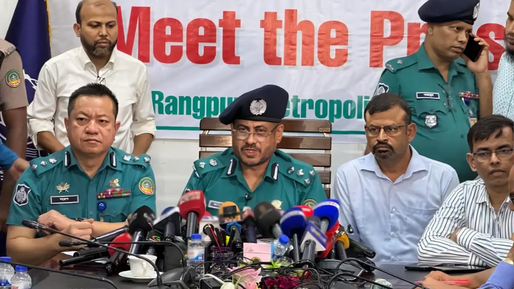 রংপুরে একই পরিবারে চার খুনে গ্রেপ্তার ২, বেরিয়ে আসছে চাঞ্চল্যকর তথ্য