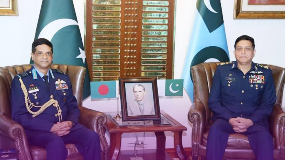 ইসলামাবাদে বাংলাদেশ–পাকিস্তান বিমানবাহিনী প্রধানদের বৈঠক