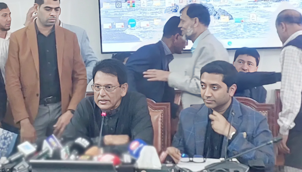 শিক্ষকদের উদ্দেশ্যে স্পষ্ট বার্তা দিলেন শিক্ষা মন্ত্রী