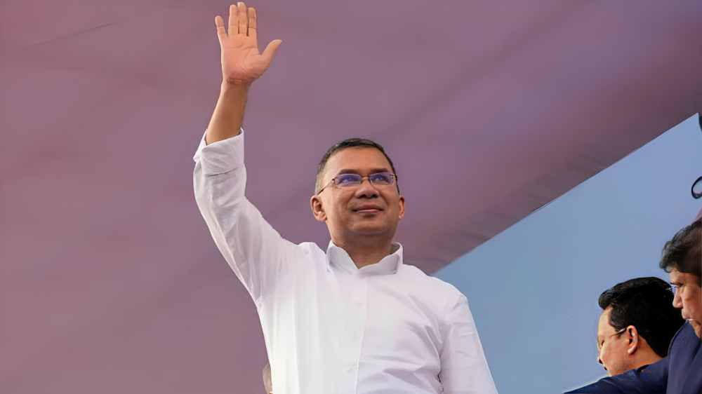 প্রধানমন্ত্রীর আগমন ঘিরে উত্তেজনা