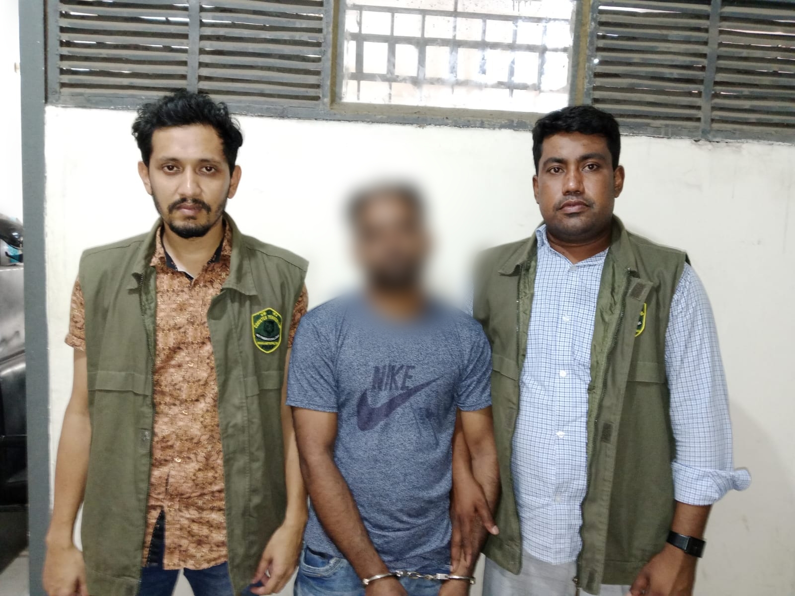 মোহাম্মদপুরে কৃষি মার্কেট এলাকায় সিটিটিসির অভিযান, আটক ১