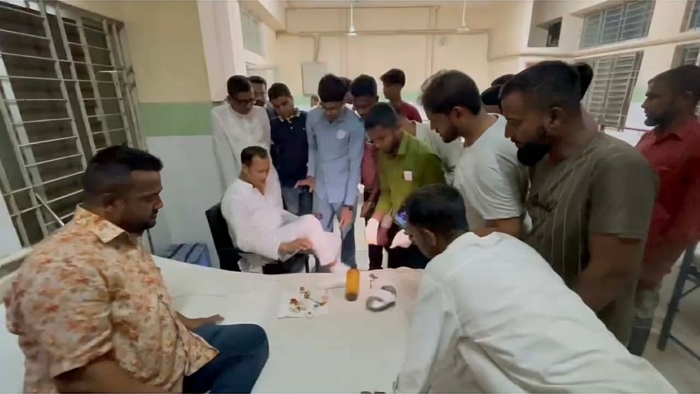 এমপিসহ আহত অর্ধশত