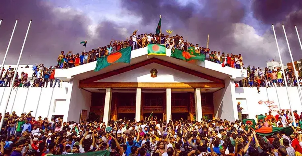 রক্ত, স্বপ্ন আর রাজনীতি: এক অভ্যুত্থানের পরের বাংলাদেশ