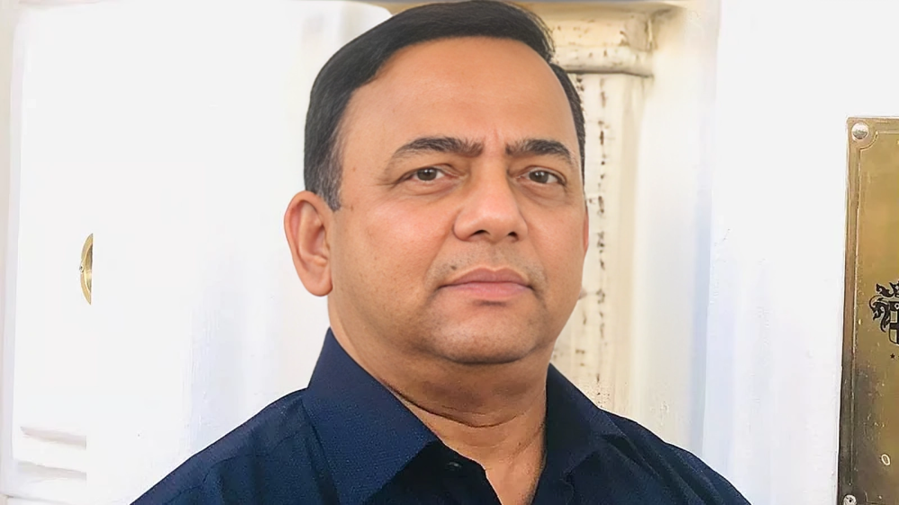 সাবেক আইজিপির বিরুদ্ধে গ্রেপ্তারি পরোয়ানা