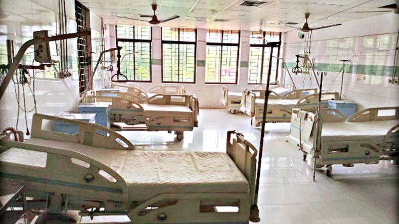 প্রায় ৪ কোটি টাকা খরচ, ছয় বছরেও তালা