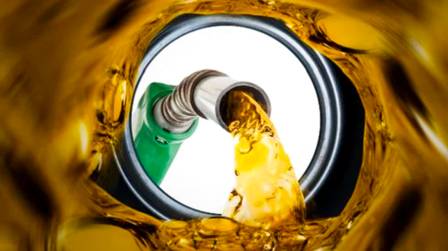 ভারত থেকে পাইপলাইনে এলো আরও ৫ হাজার টন ডিজেল