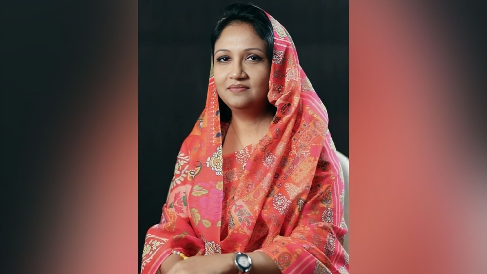 সর্বকনিষ্ঠ সংসদ সদস্য হিসেবে ইতিহাস গড়লেন পুতুল