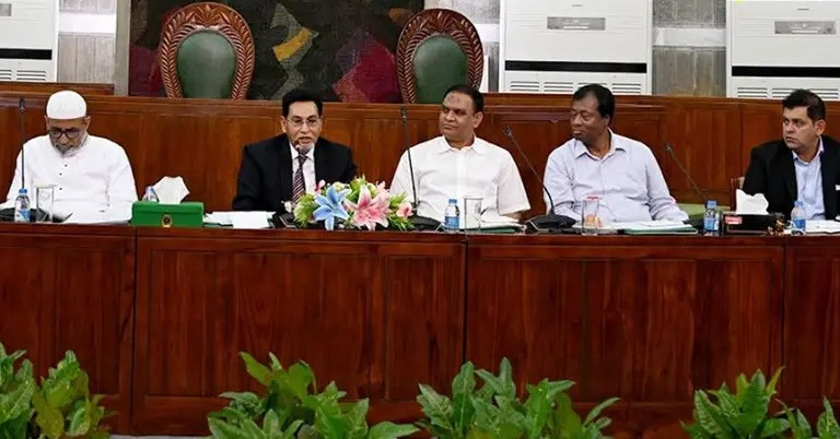 জ্বালানির দাম বাড়িয়ে কীভাবে সংকট কাটল, বিপিসির কাছে ব্যাখ্যা চায় সংসদীয় কমিটি