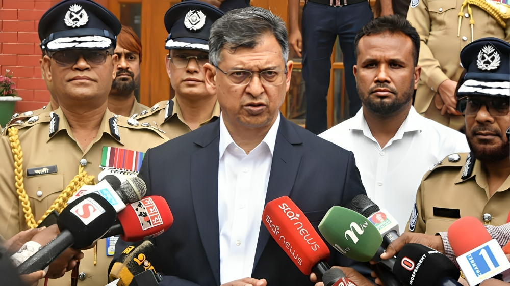 সংবিধান সংস্কারে ‘জুলাই জাতীয় সনদ’কে গুরুত্ব: স্বরাষ্ট্রমন্ত্রী