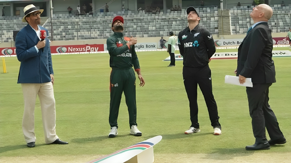 একাদশে রদবদল, টস হেরে ব্যাটিংয়ে টাইগাররা