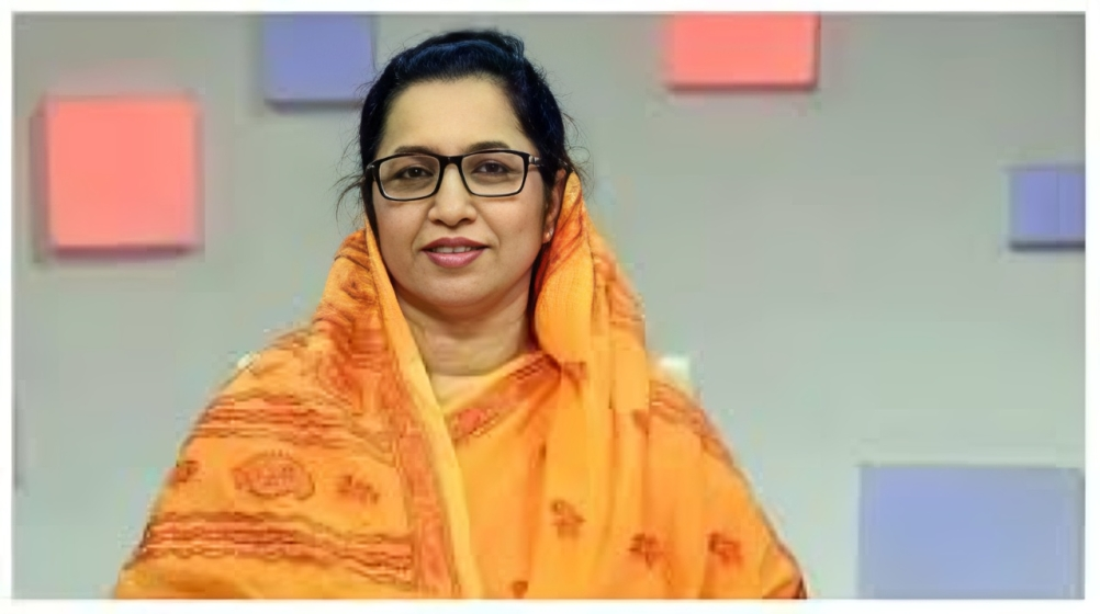 ৩২ ইস্যুতে মুখ খুললেন নিলোফার চৌধুরী মনি