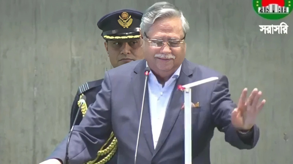 রাষ্ট্রপতির ভাষণ ঘিরে দীর্ঘ আলোচনা